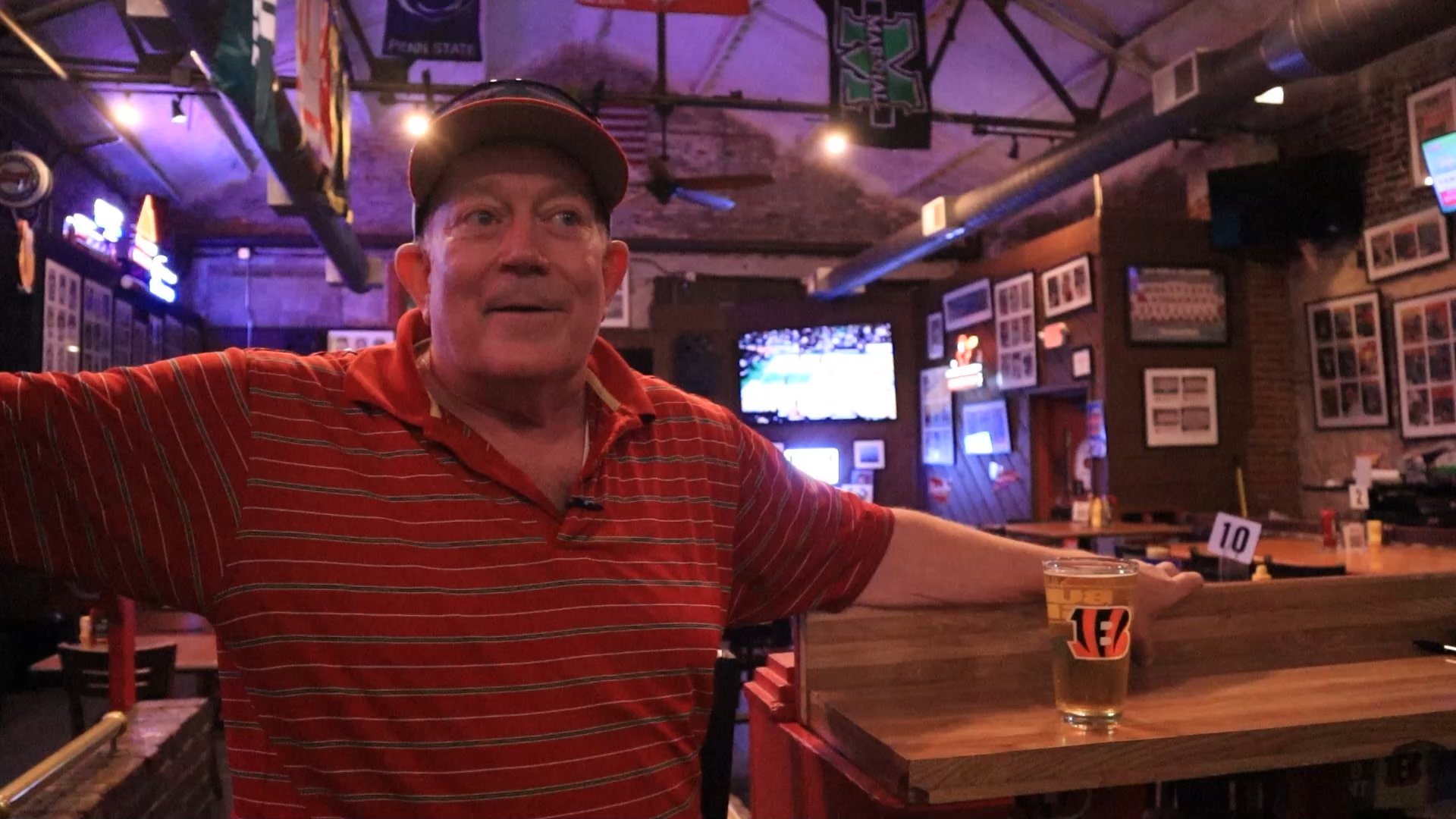 NBL on ION Billy Watson's Craziest Fan Interactions at  Kitty's  